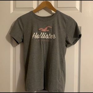 Hollister Grey Top